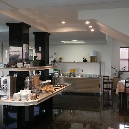 Universo Hotel Паулиния Экстерьер фото